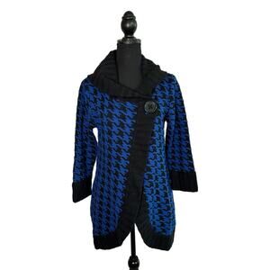 Kimchi & Blue Black & Blue Houndstooth Button Sweater, Medium, Pre-owned